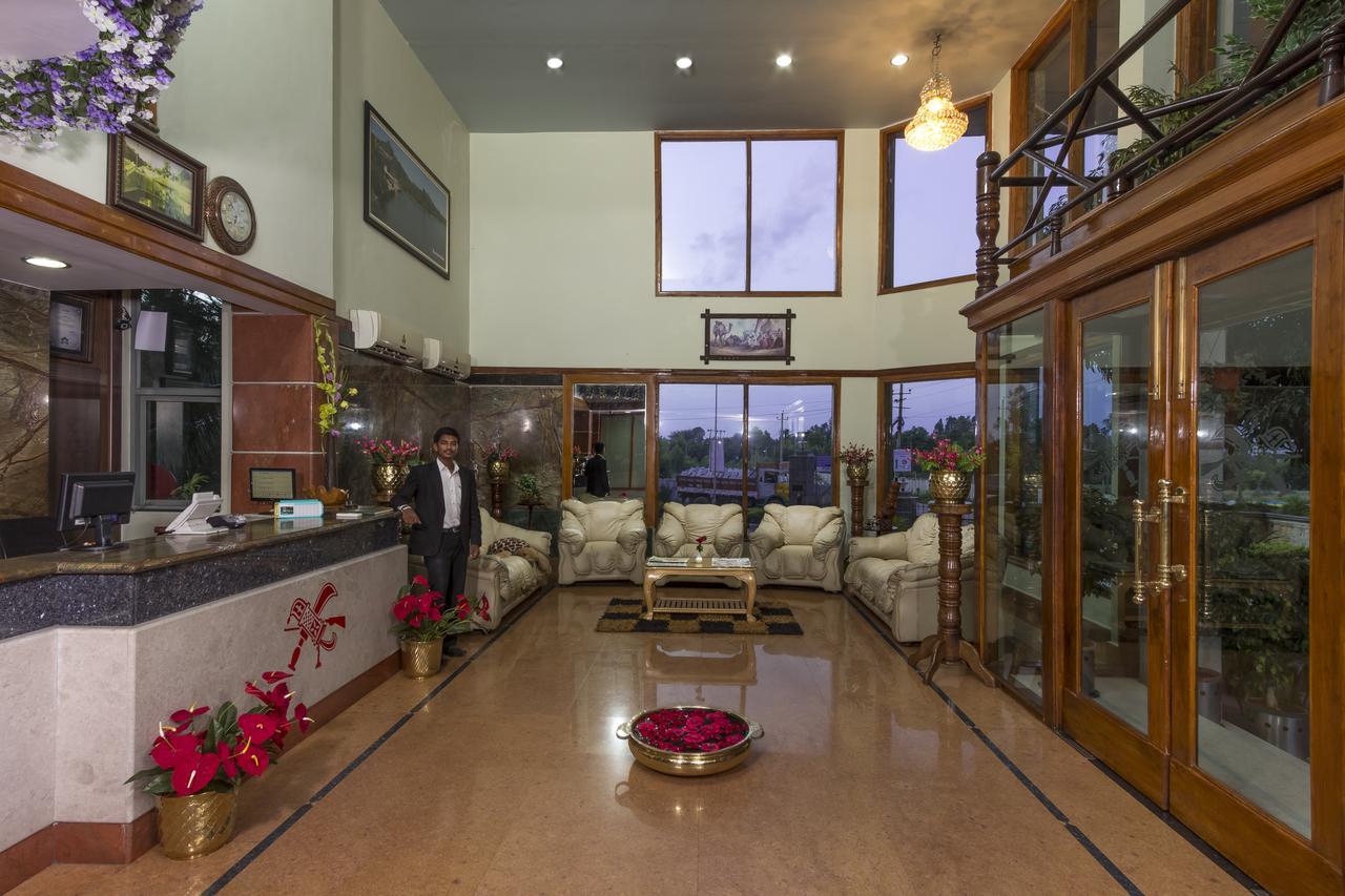 Hotel Presidency Kempegowda International Airport Bengaluru Zewnętrze zdjęcie